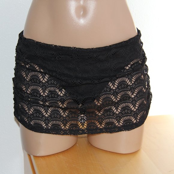 A.Che Bikini Skirted Bottom Swim Skirt Crochet - Picture 2 of 9